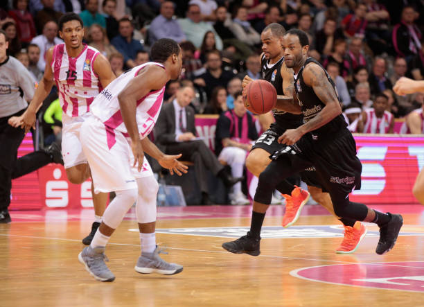 无不是在2 无不是在2