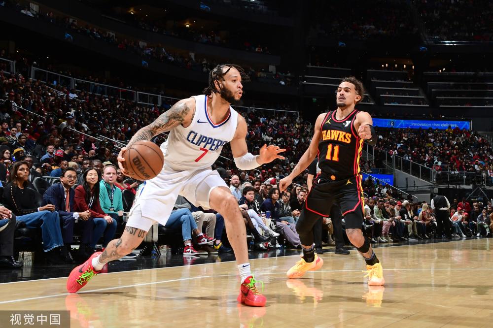 同样的持球 同样的持球